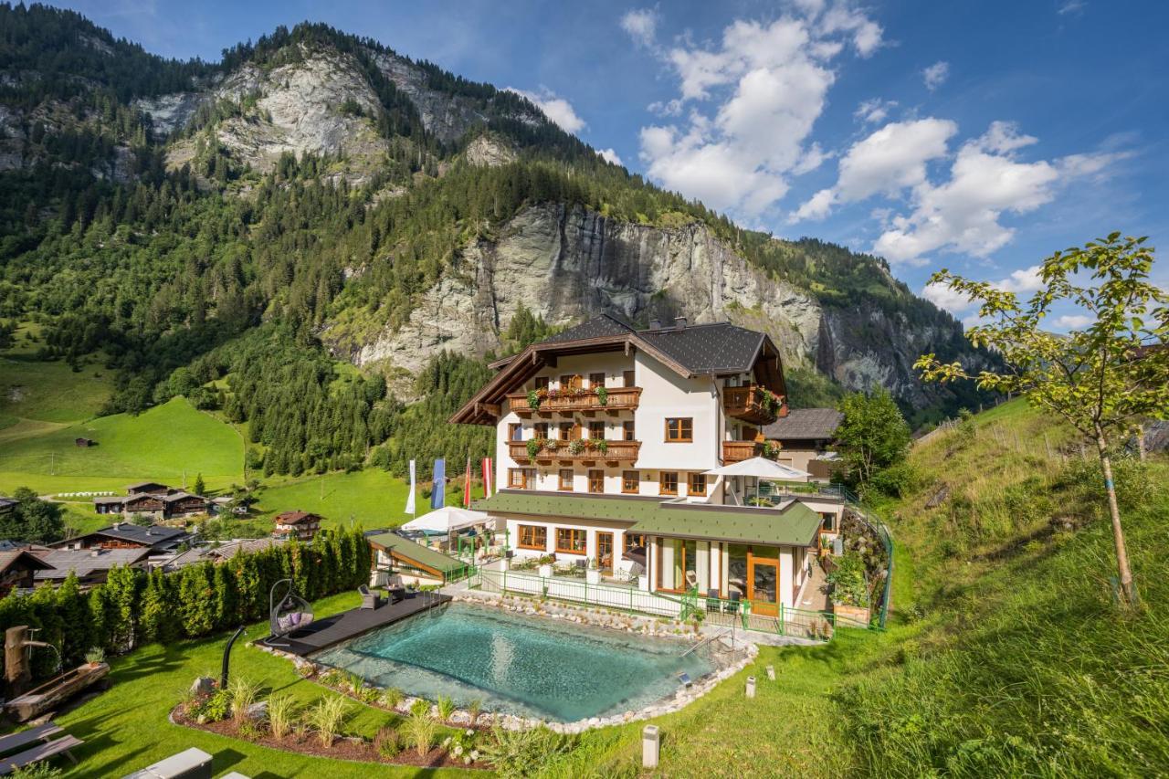 Naturhotel Huettenwirt Im Grossarltal Hüttschlag Εξωτερικό φωτογραφία