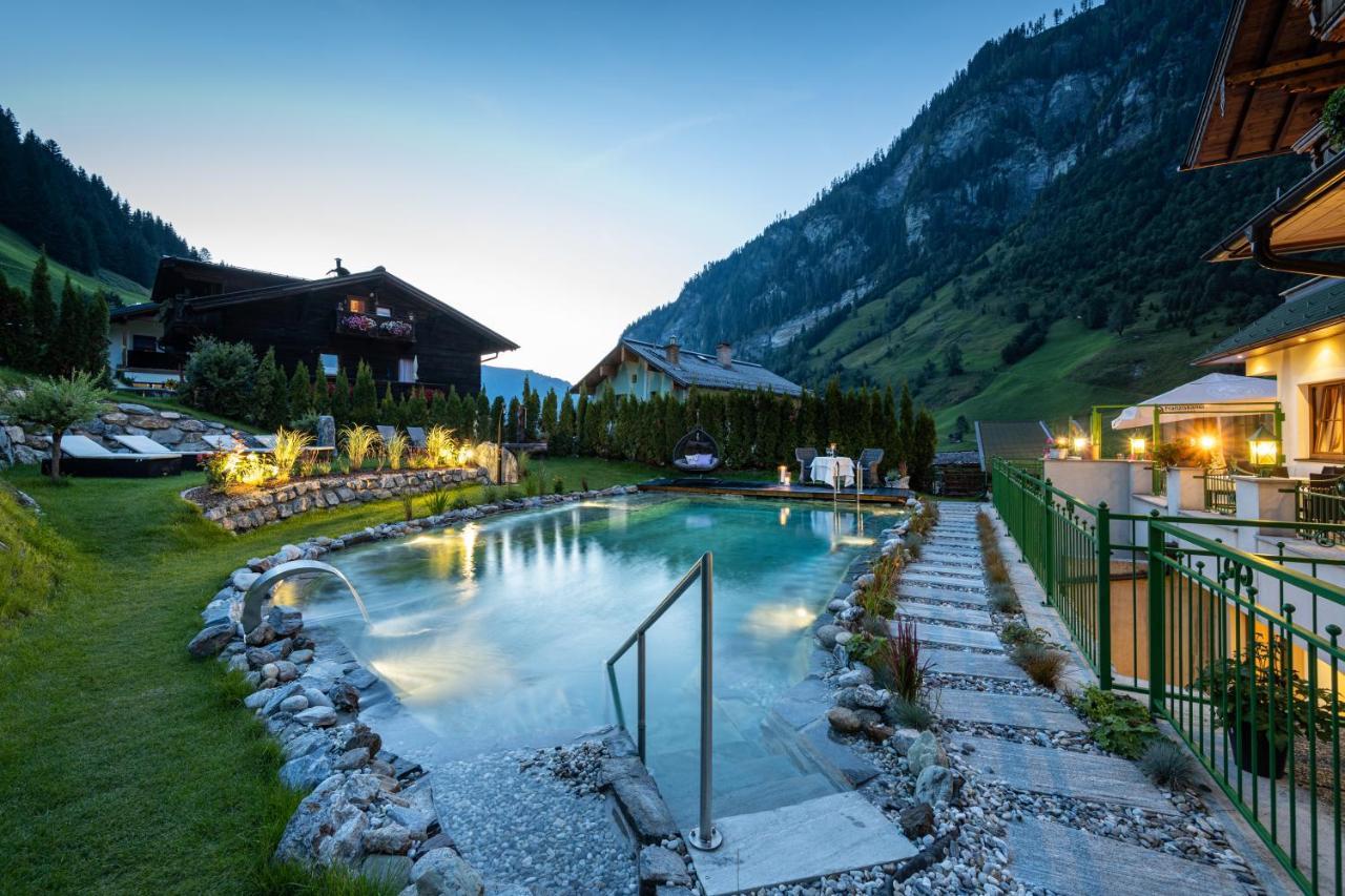 Naturhotel Huettenwirt Im Grossarltal Hüttschlag Εξωτερικό φωτογραφία
